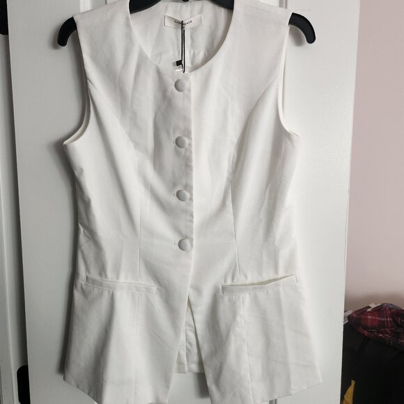 NWT - Commense Button Detail Sleeveless Vest - White - Size M (US 6) - Picture 4 of 7